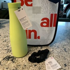 Lululemon water bottle
